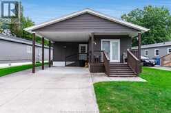 145 Dana | Essex Ontario | Slide Image Eighteen