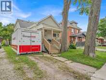 431 WELLINGTON | Windsor Ontario | Slide Image Four