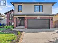 433 MCLELLAN | Amherstburg Ontario | Slide Image One