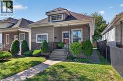 519 MCKAY | Windsor Ontario | Slide Image Two