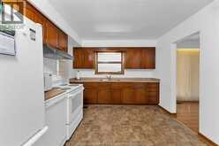 2545 ST. PATRICKS'S AVENUE | Windsor Ontario | Slide Image Nine