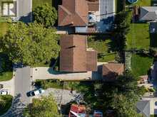 2545 ST. PATRICKS'S AVENUE | Windsor Ontario | Slide Image Thirty-four