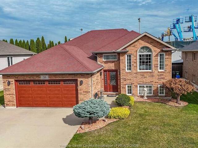 35 SANDY LAKE Leamington Ontario, N8H 5K4 - 4 Bedrooms Home For Sale