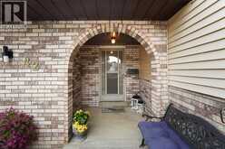 42 William AVENUE | Kingsville Ontario | Slide Image Five