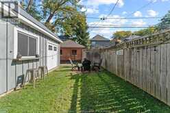 928 WINDERMERE | Windsor Ontario | Slide Image Thirty-seven