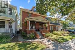 928 WINDERMERE | Windsor Ontario | Slide Image Three