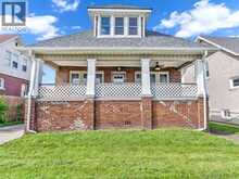 172 GILES BOULEVARD | Windsor Ontario | Slide Image Three