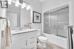 2230 MAITLAND ROAD | Windsor Ontario | Slide Image Nine