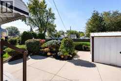 1375 BERNARD ROAD | Windsor Ontario | Slide Image Six