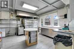 93 ERIE STREET South | Leamington Ontario | Slide Image Nine