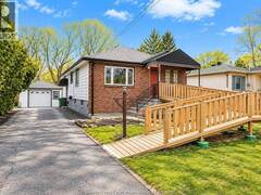 616 DUCHARME STREET Windsor Ontario, N9G 1K6