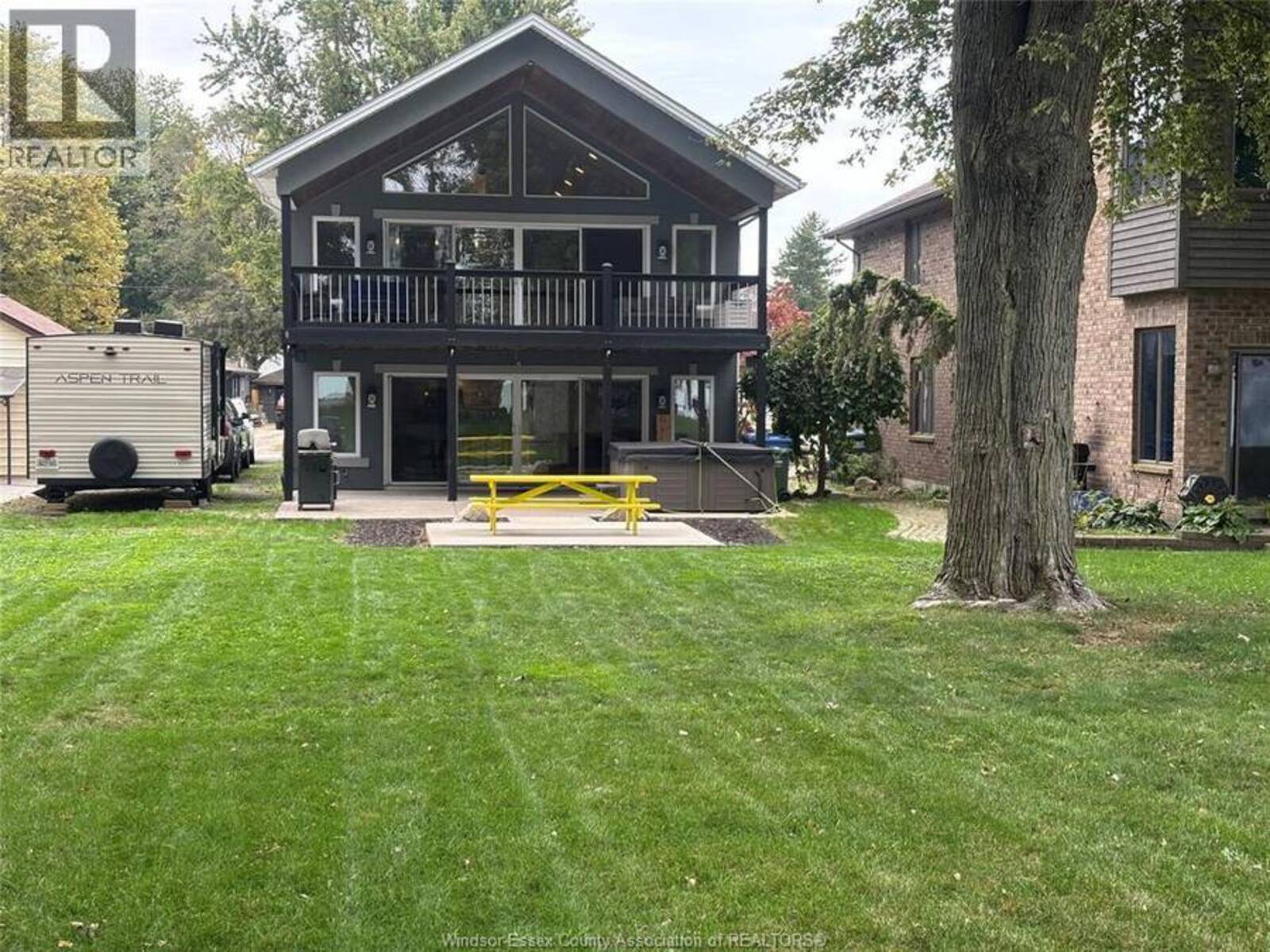1646 PARK, Amherstburg, Ontario N9V 1V7