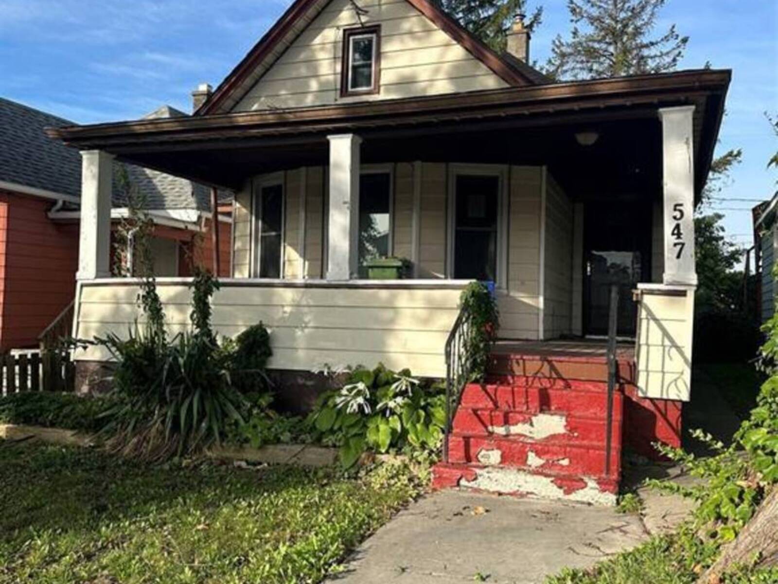 547 PIERRE AVENUE, Windsor, Ontario N9A 2K1
