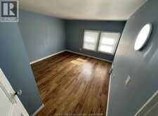 328 JOHN B AVENUE | Windsor Ontario | Slide Image Six