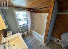 328 JOHN B AVENUE | Windsor Ontario | Slide Image Nine