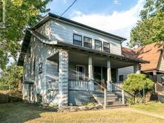 328 JOHN B AVENUE Windsor Ontario, N9C 3G2