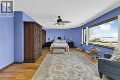 11830 RIVERSIDE DRIVE East | Windsor Ontario | Slide Image Nineteen
