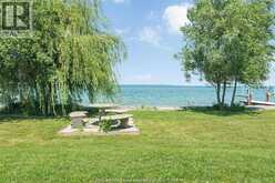 11830 RIVERSIDE DRIVE East | Windsor Ontario | Slide Image Twenty-three