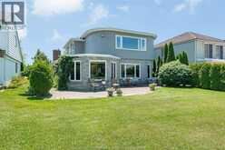 11830 RIVERSIDE DRIVE East | Windsor Ontario | Slide Image Ten