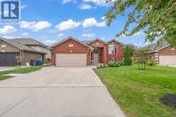 389 DONLON | LaSalle Ontario | Slide Image Two
