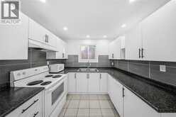 1341 ARNCLIFFE PL | Windsor Ontario | Slide Image Nineteen