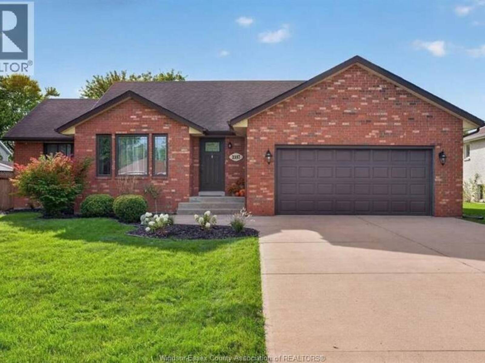2357 Docherty DRIVE, Tecumseh, Ontario N8N 4R1