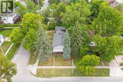 3173 WYANDOTTE ST West | Windsor Ontario | Slide Image Thirty-four