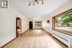 3173 WYANDOTTE ST West | Windsor Ontario | Slide Image Six