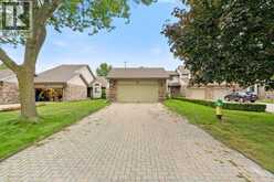 32 Cheyenne CRESCENT | Leamington Ontario | Slide Image One