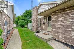 32 Cheyenne CRESCENT | Leamington Ontario | Slide Image Seven