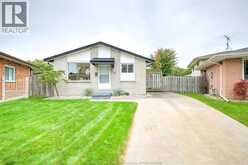 3325 DOLPHIN COURT | Windsor Ontario | Slide Image Four