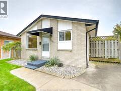 3325 DOLPHIN COURT Windsor Ontario, N8R 2G7