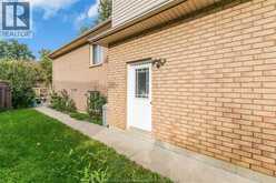 445 JOHN HARVEY CRESCENT | Windsor Ontario | Slide Image Forty
