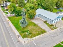 134 COUNTY RD 34 W. | Cottam Ontario | Slide Image Four