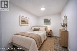3605 BLOOMFIELD | Windsor Ontario | Slide Image Fifteen