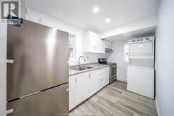 3605 BLOOMFIELD | Windsor Ontario | Slide Image Ten