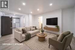 3605 BLOOMFIELD | Windsor Ontario | Slide Image Nine