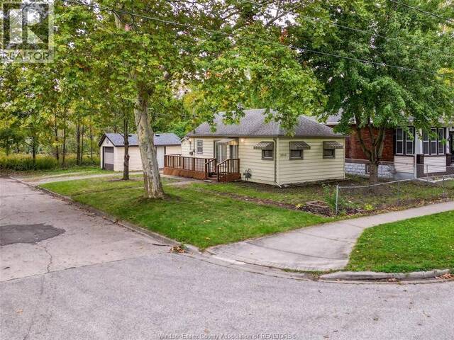 3605 BLOOMFIELD Windsor Ontario, N9C 1S1 - 3 Bedrooms Home For Sale