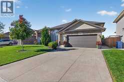 1049 THUNDERBAY | Windsor Ontario | Slide Image One
