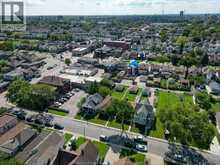 969 LANGLOIS | Windsor Ontario | Slide Image Four