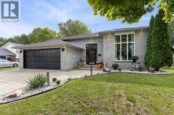 303 STONE RIDGE AVENUE | Amherstburg Ontario | Slide Image Two