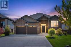 208 CLARKE | Amherstburg Ontario | Slide Image One