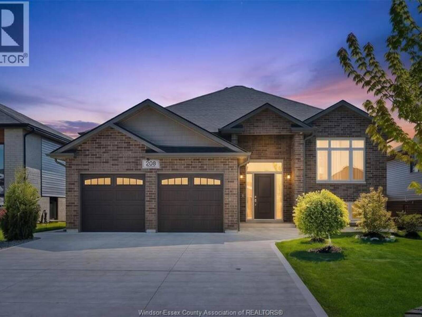 208 CLARKE, Amherstburg, Ontario N9V 0G6