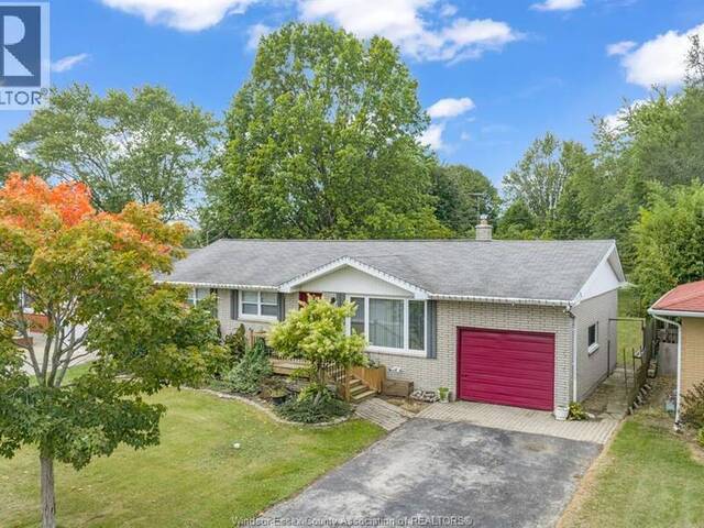 91 DANFORTH AVENUE Leamington Ontario, N8H 2R1 - 4 Bedrooms Home For Sale