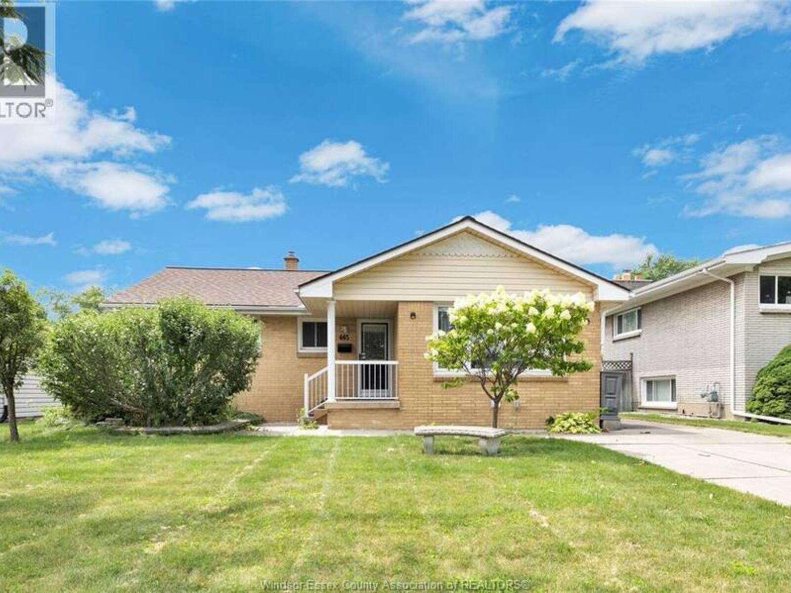 465 CHRISTOPHER, Windsor, Ontario N8S 3X1