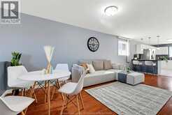 2385 GATWICK | Windsor Ontario | Slide Image Seven