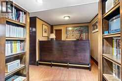493 MOY AVENUE | Windsor Ontario | Slide Image Thirteen