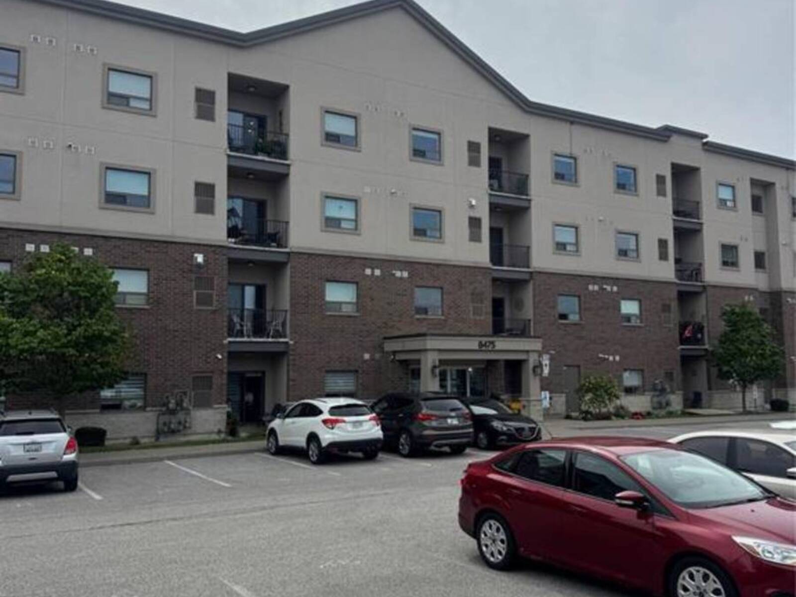 8475 WYANDOTTE STREET East Unit# 211, Windsor, Ontario N8S 0A5