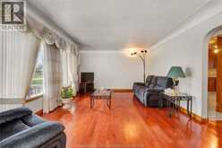 16 PULFORD | Leamington Ontario | Slide Image Four