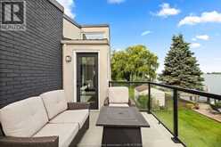 8678 RIVERSIDE DRIVE | Windsor Ontario | Slide Image Twenty-nine